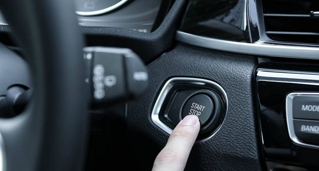 汽車一周啟動一次10分鐘夠嗎，長期不啟動車子影響發動機等