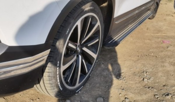 奔騰t77輪胎尺寸多大 輪胎規格為225/45 r19