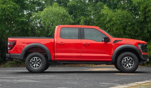 福特f150皮卡報價及圖片 2023款新車72萬(分期首付21萬)