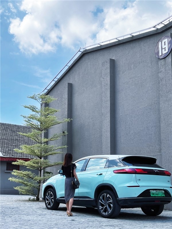 車主說丨買車后的第一件事，就是開著G3i帶它去看雪