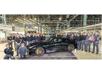 一代戰神落幕！日產R35 GT-R最后一臺車在日本下線 封面圖