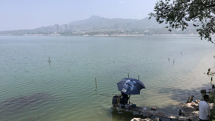 雨后見美景 雷克薩斯RX450hL懷來官廳游記