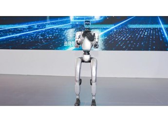 東風(fēng)商用車(chē)亮劍！6車(chē)7動(dòng)力震撼武漢車(chē)展 封面圖