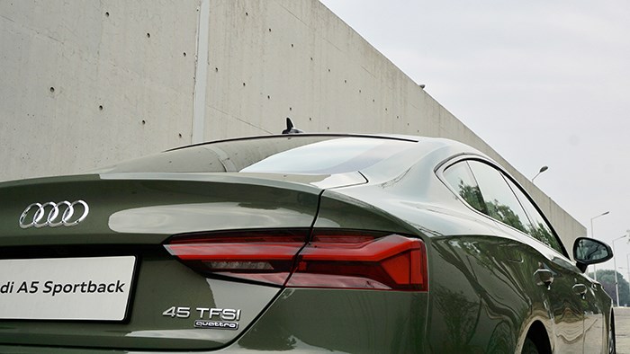 渾身充滿戰斗范 奧迪A5 Sportback評測