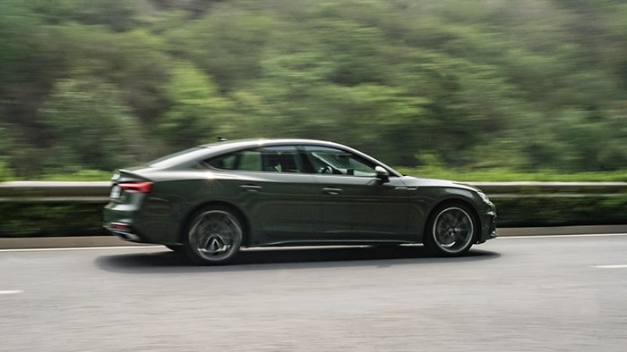 渾身充滿戰斗范 奧迪A5 Sportback評測