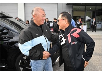 現代汽車與豐田汽車聯合舉辦“現代N x 豐田GAZOO Racing Festival” 共同促進賽車文化的發展 封面圖