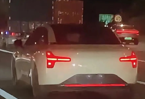 全球最低風(fēng)阻！小鵬MONA M03實(shí)車(chē)曝光：三季度有望上市